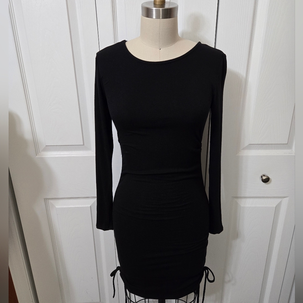 Black Long Sleeve Bodycon Dress, Ruching At Sides, Cinch Up Length, Small, EUC